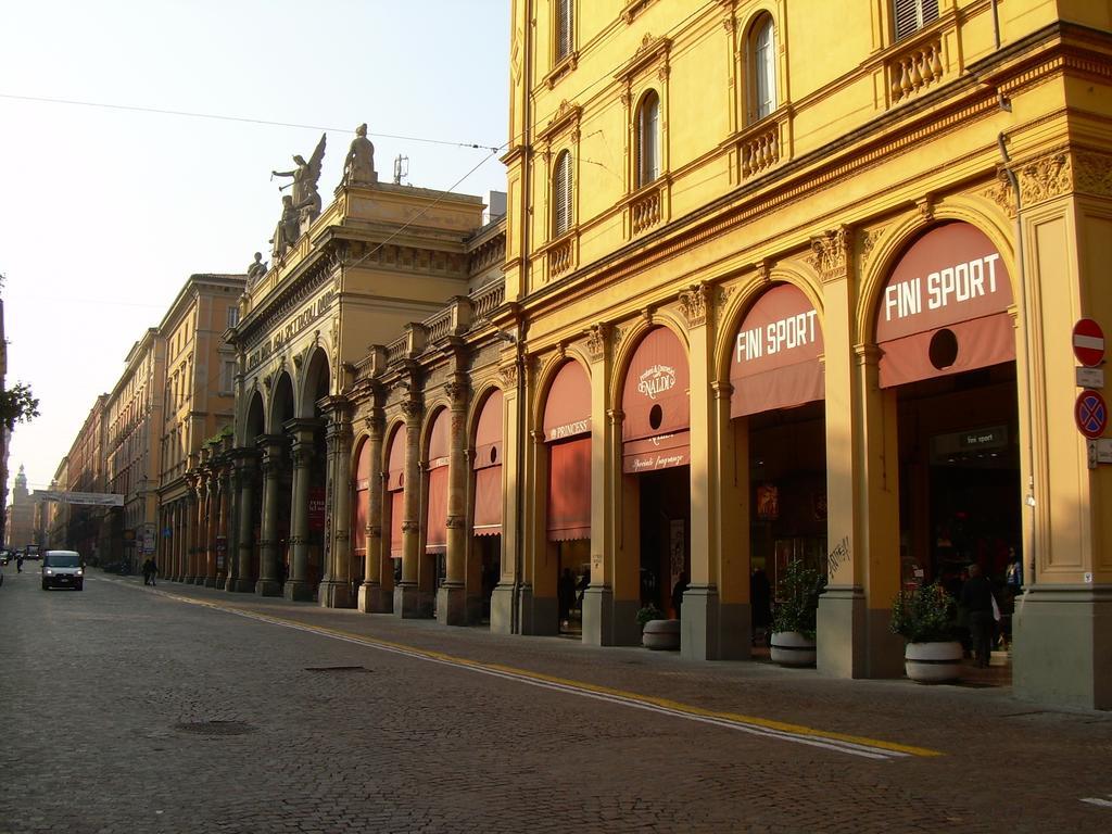 Travel House Bologna Daire Oda fotoğraf